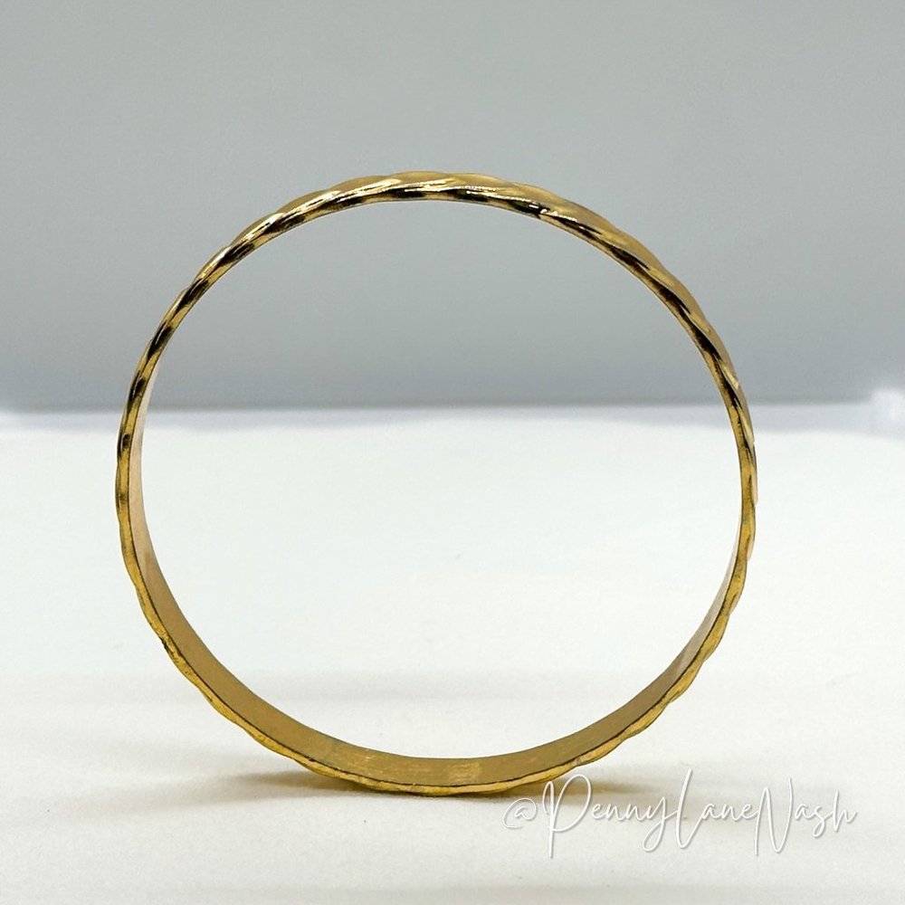 Vintage Grape Leaf Arrows Bangle Bracelet - Picture 4 of 7